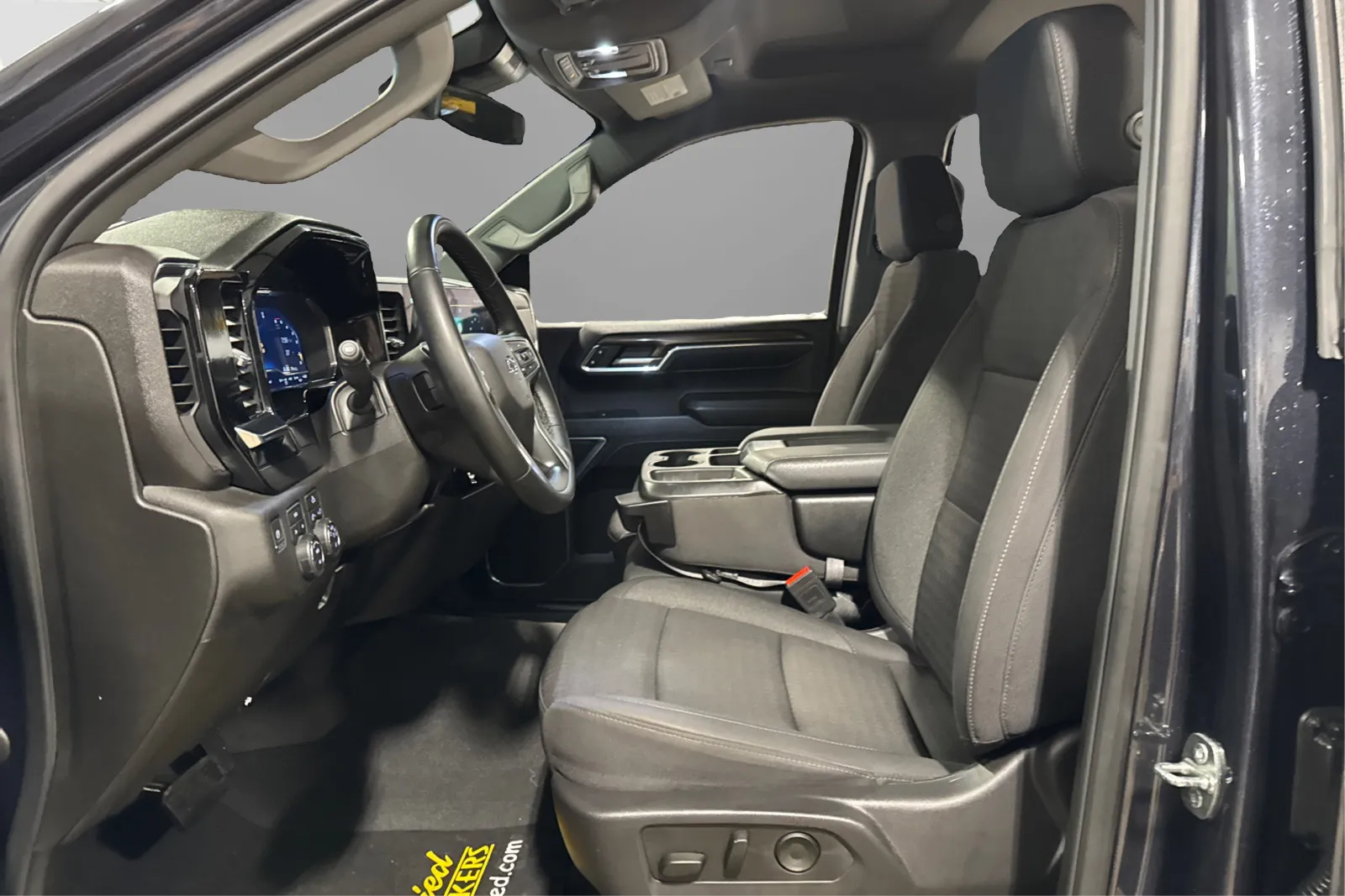 2024 Chevrolet Silverado 1500 RST - Photo 17