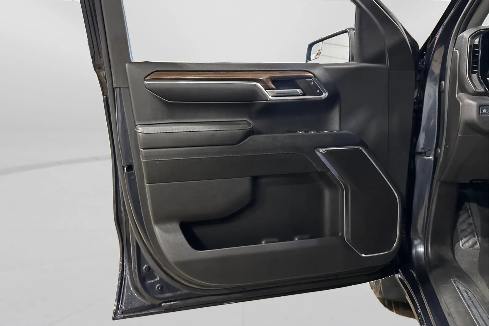 2024 Chevrolet Silverado 1500 RST - Photo 15