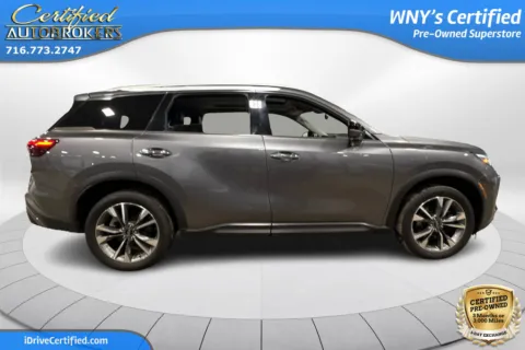 More photos of 2023 INFINITI QX60 LUXE AWD at Certified AutoBrokers, NY