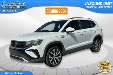 White 2024 Volkswagen Taos SE for sale in Grand Island, NY