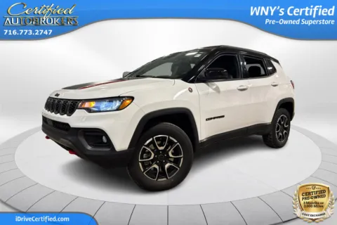 White 2025 Jeep Compass Trailhawk 4x4 for sale in Grand Island, NY