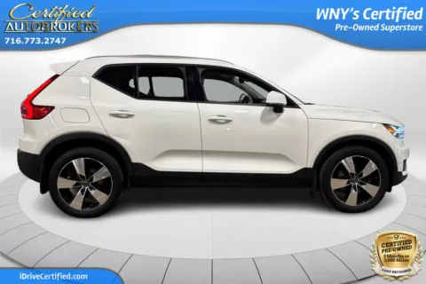 More photos of 2019 Volvo XC40 Momentum AWD at Certified AutoBrokers, NY