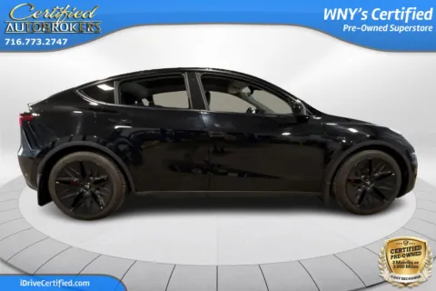 More photos of 2022 Tesla Model Y Performance AWD at Certified AutoBrokers, NY