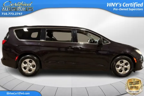 More photos of 2017 Chrysler Pacifica LX at Certified AutoBrokers, NY