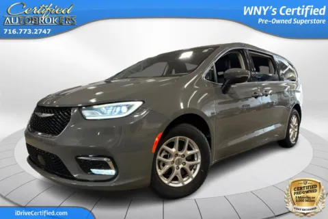 Gray 2023 Chrysler Pacifica Touring L for sale in Grand Island, NY