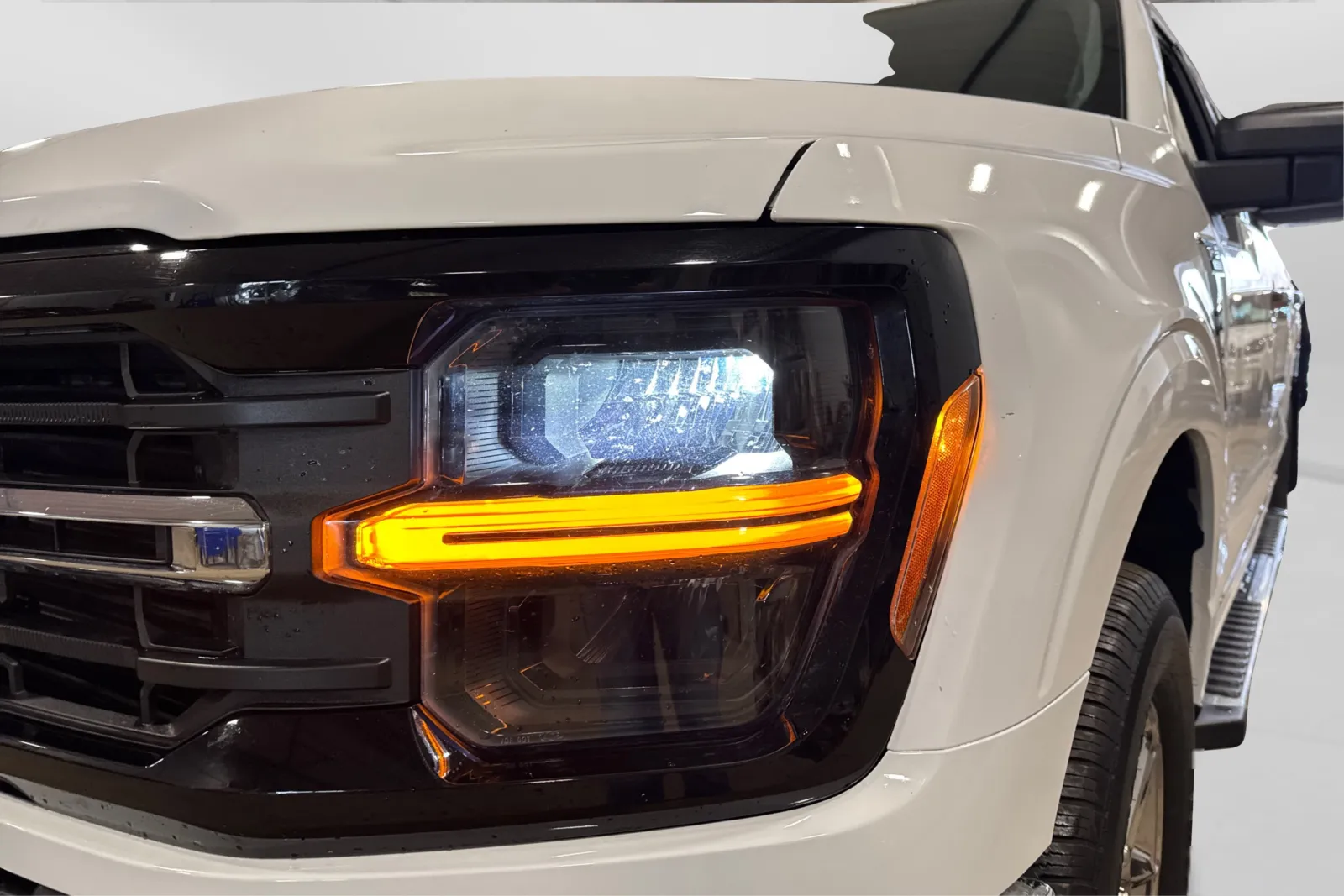 2025 Ford F-150 XLT - Photo 13