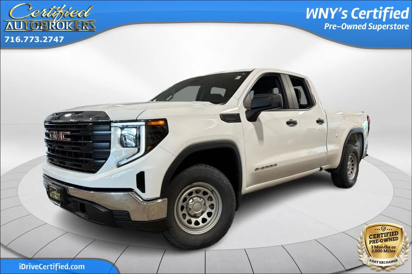 2023 GMC Sierra Pro 4WD Double Cab Standard Box's photo