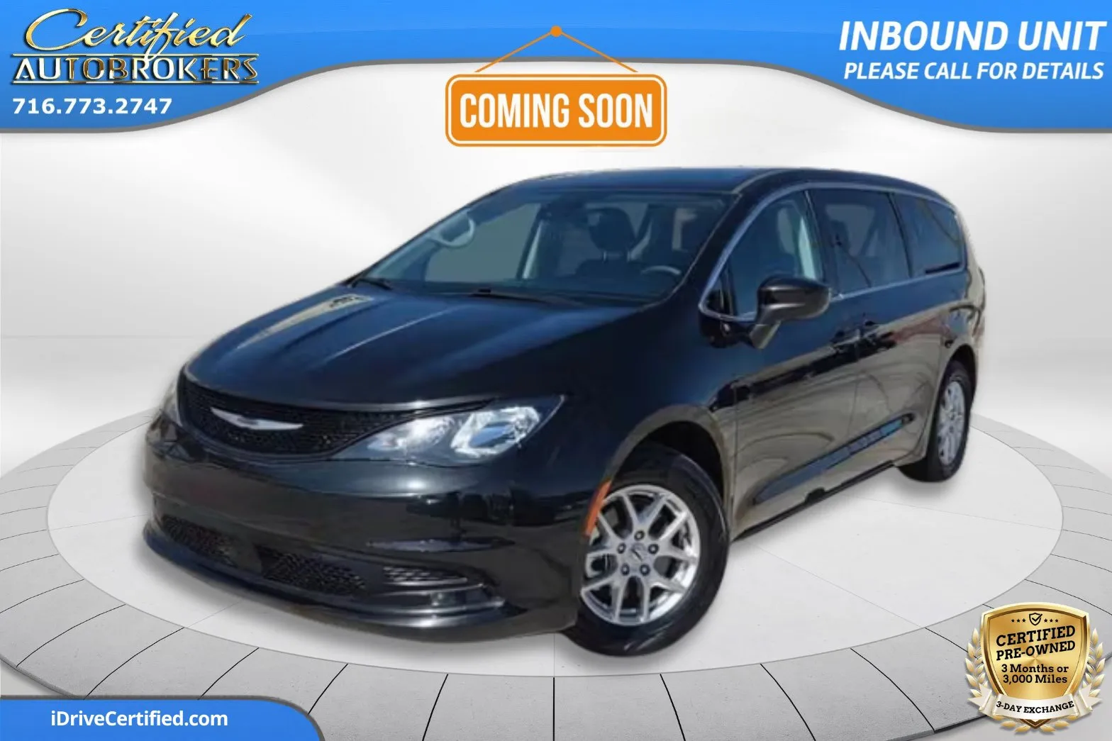 2023 Chrysler Voyager LX's photo