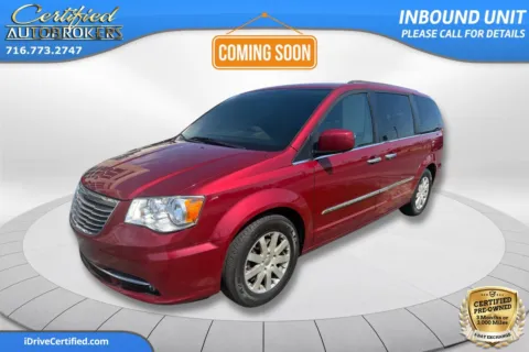 Red 2015 Chrysler Town & Country Touring for sale in Grand Island, NY
