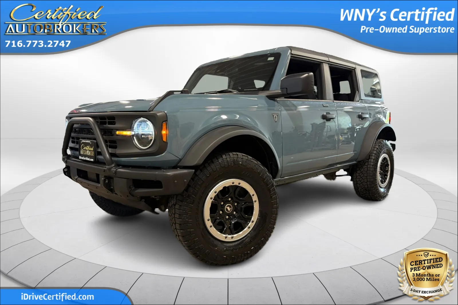 Blue 2022 Ford Bronco Wildtrak Advanced Sasquatch 4x4 for sale in Grand Island, NY