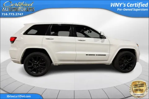 More photos of 2022 Jeep Grand Cherokee WK Laredo X 4x4 at Certified AutoBrokers, NY
