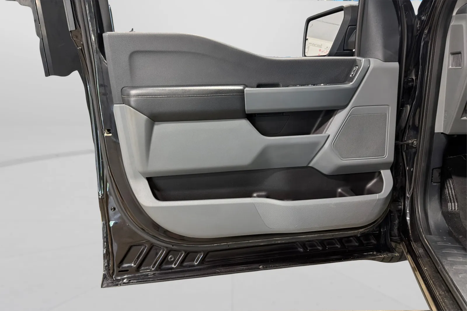 2023 Ford F-150 XLT - Photo 16