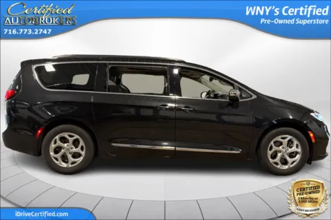 More photos of 2023 Chrysler Pacifica Limited at Certified AutoBrokers, NY