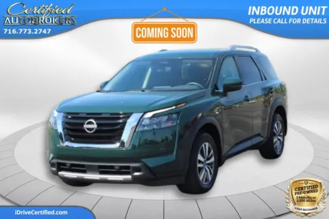 Black 2025 Nissan Pathfinder SL 4x4 for sale in Grand Island, NY