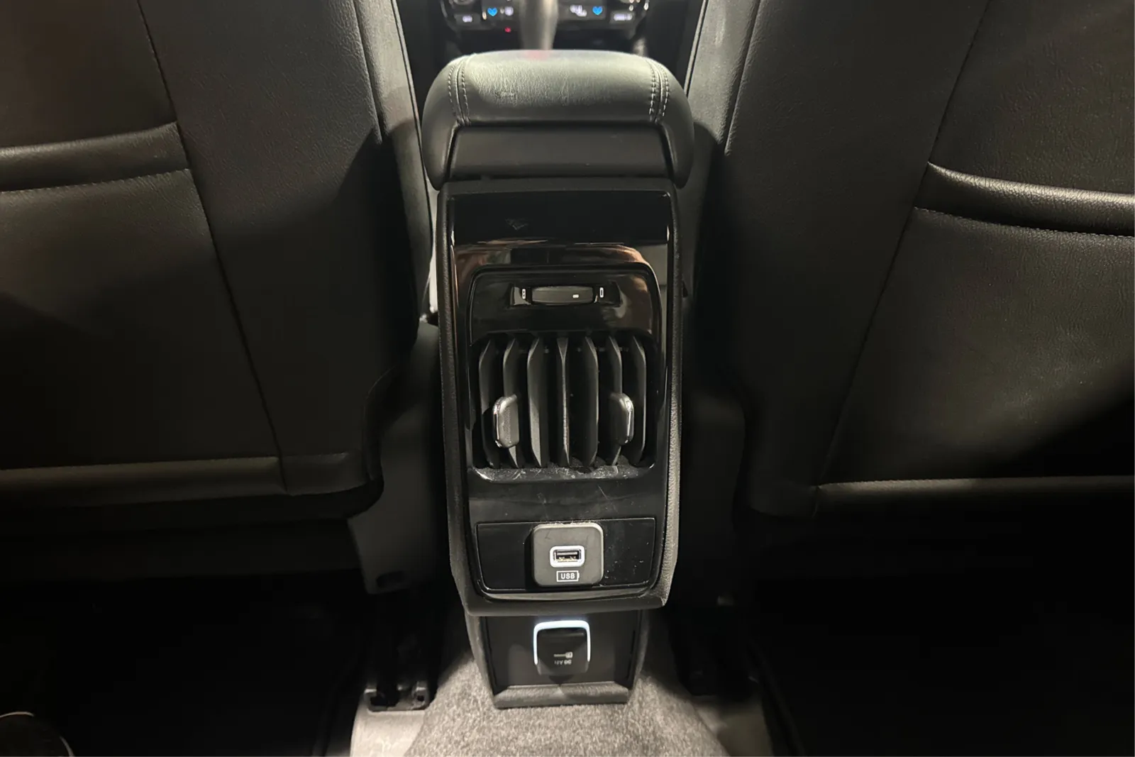 2025 Jeep Compass Limited - Photo 37
