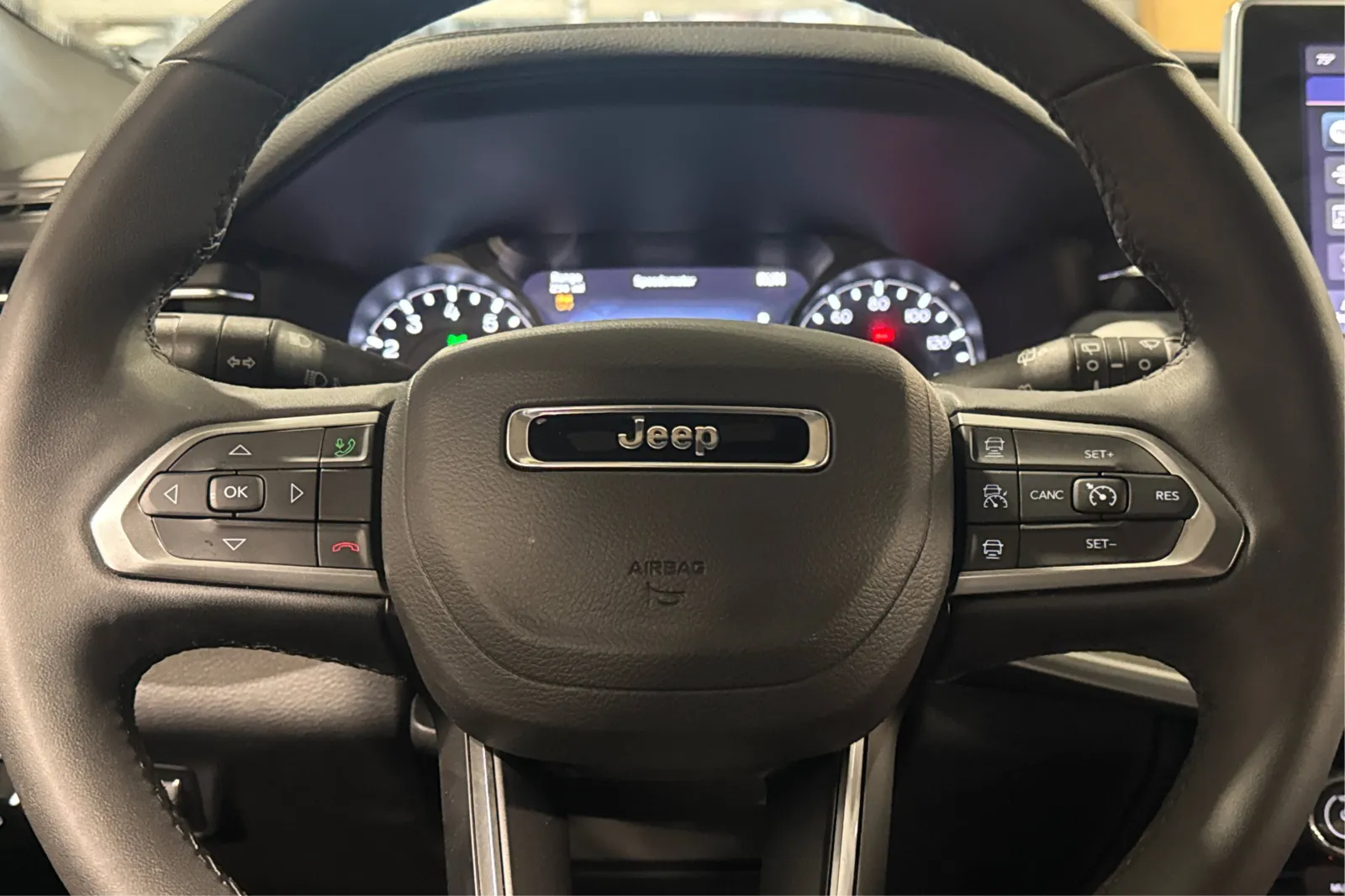 2025 Jeep Compass Limited - Photo 22