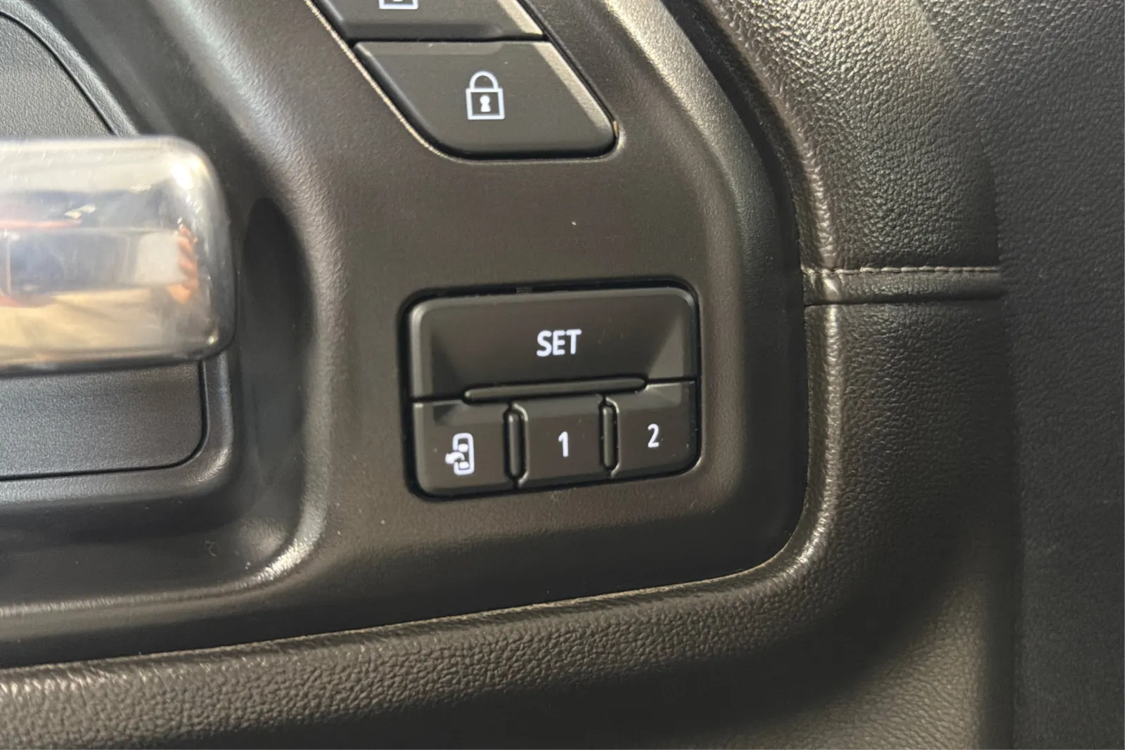 2023 GMC Sierra 3500 Denali HD Denali - Photo 17