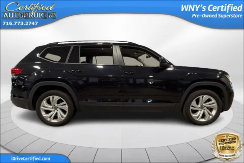More photos of 2022 Volkswagen Atlas 3.6L V6 SE w/Technology AWD at Certified AutoBrokers, NY