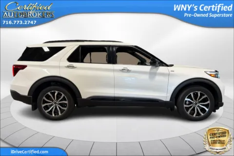 More photos of 2022 Ford Explorer ST-Line 4x4 at Certified AutoBrokers, NY