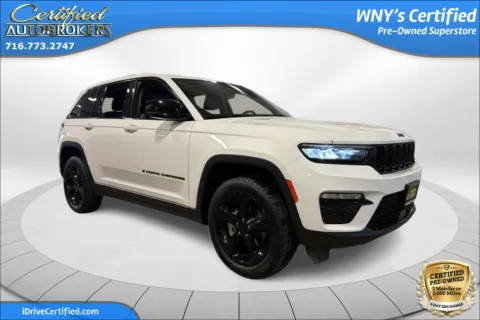 Another view of 2023 Jeep Grand Cherokee Limited 4x4 for sale in Grand Island, NY at Certified AutoBrokers