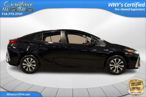 More photos of 2021 Toyota Prius Prime XLE at Certified AutoBrokers, NY