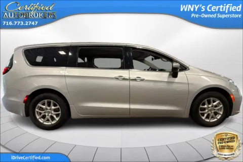 More photos of 2023 Chrysler Pacifica Touring L at Certified AutoBrokers, NY