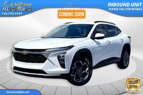 White 2025 Chevrolet Trax LT for sale in Grand Island, NY