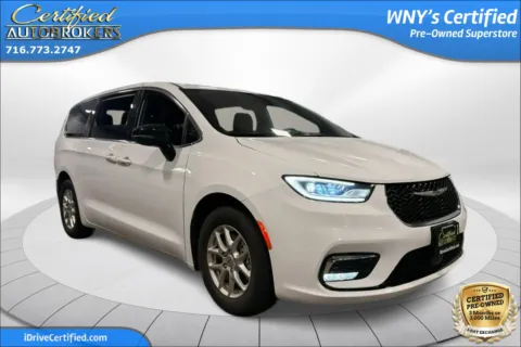 Another view of 2025 Chrysler Pacifica Select for sale in Grand Island, NY at Certified AutoBrokers