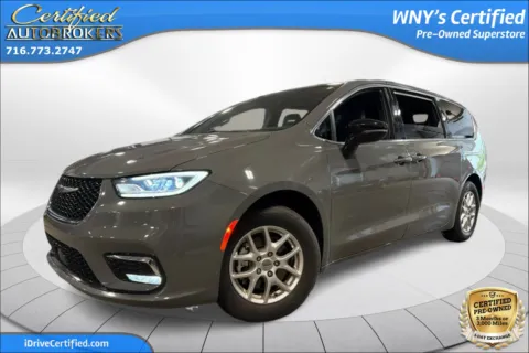 Gray 2025 Chrysler Pacifica Select for sale in Grand Island, NY