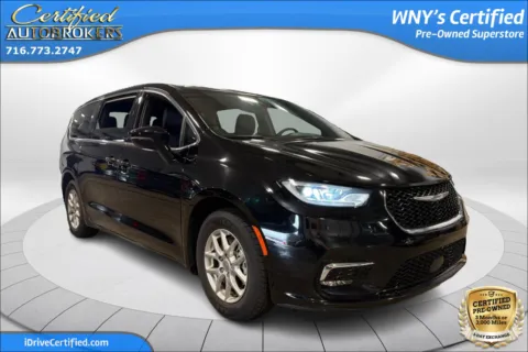 Another view of 2025 Chrysler Pacifica Select for sale in Grand Island, NY at Certified AutoBrokers