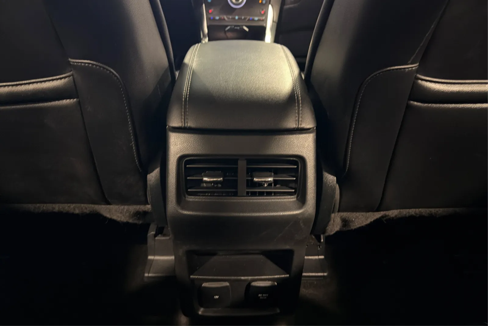 2020 Ford Edge Titanium - Photo 40