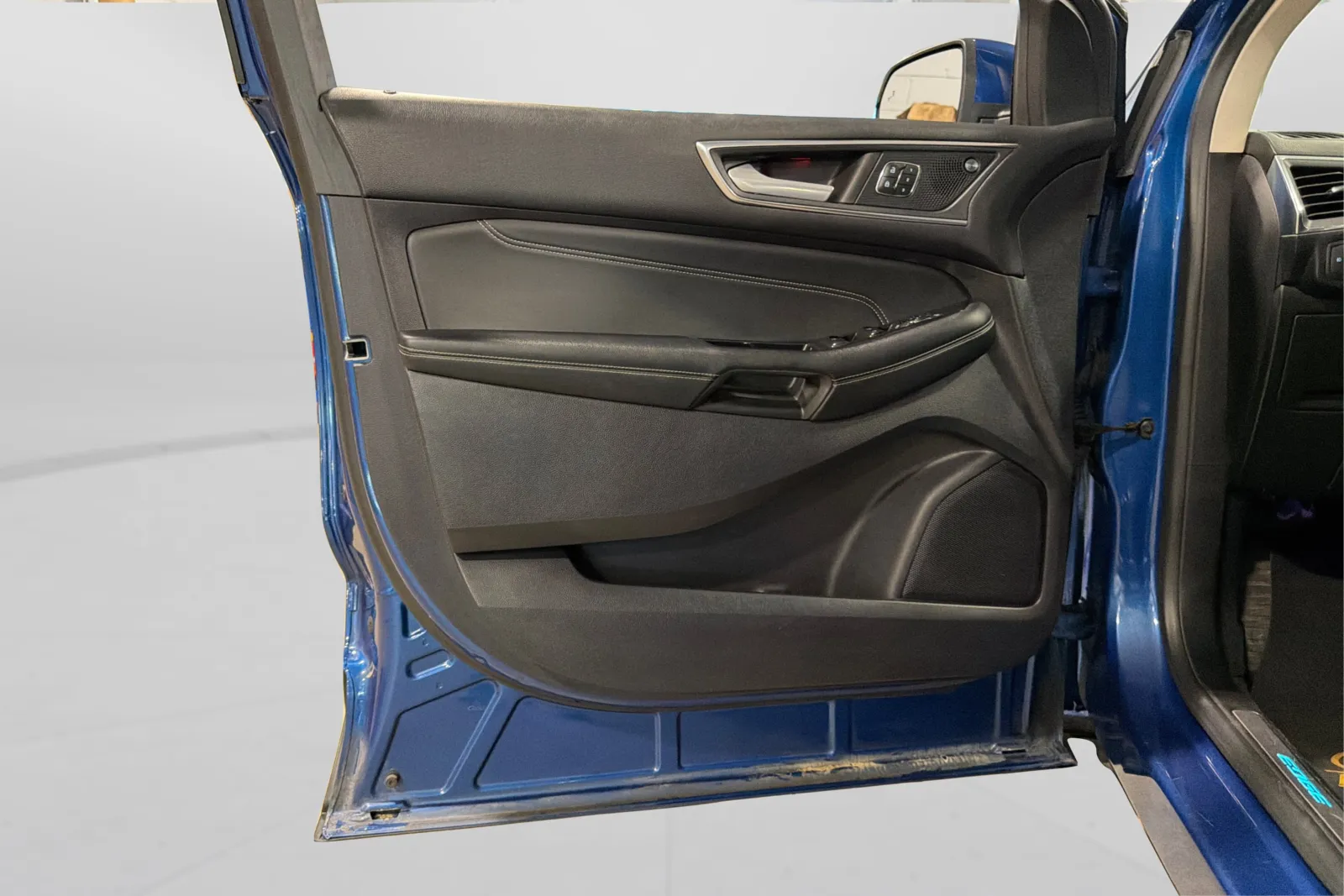 2020 Ford Edge Titanium - Photo 15