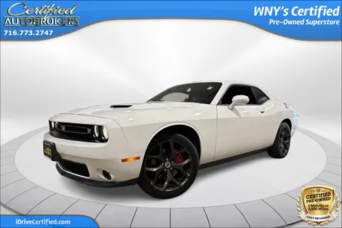 White 2018 Dodge Challenger SXT Plus for sale in Grand Island, NY