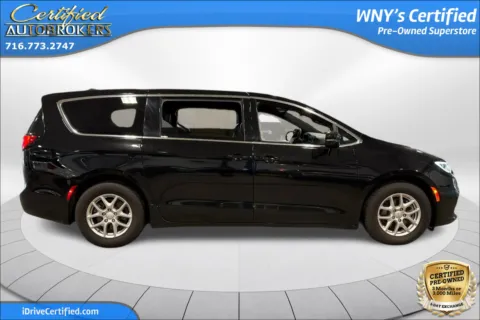 More photos of 2026 Chrysler Pacifica Select at Certified AutoBrokers, NY