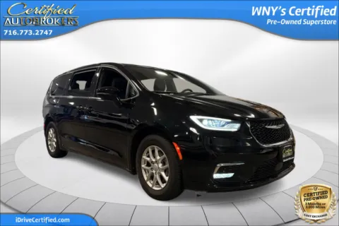 Another view of 2026 Chrysler Pacifica Select for sale in Grand Island, NY at Certified AutoBrokers
