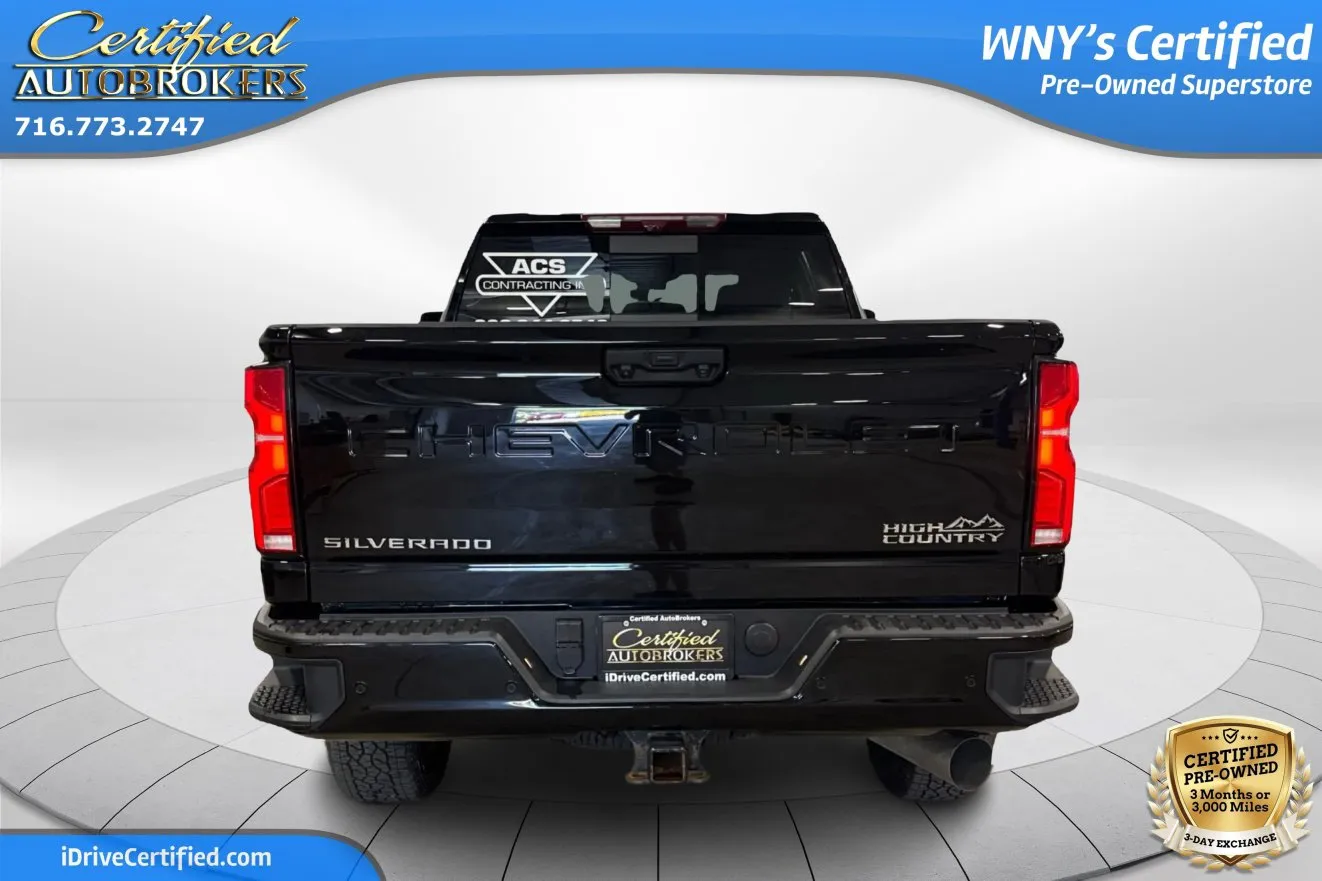 2024 Chevrolet Silverado 3500HD High Country Z71 photo 3