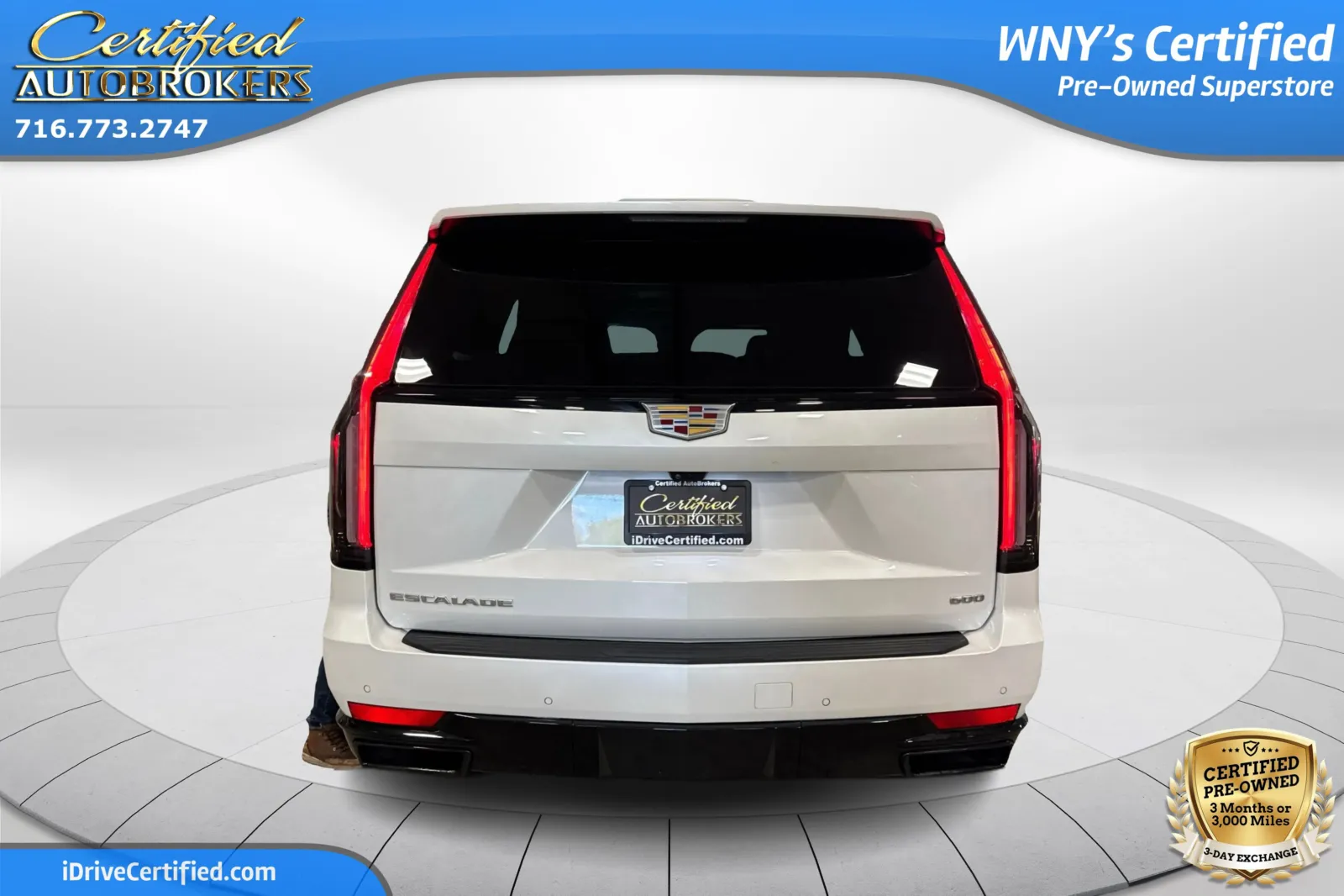 2024 Cadillac Escalade Sport photo 3