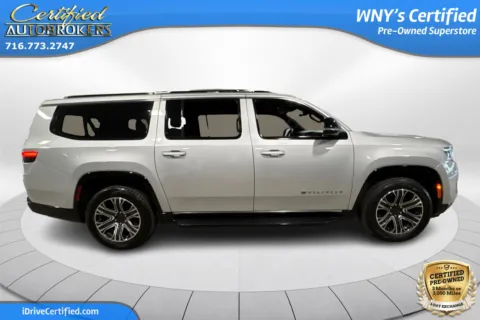 More photos of 2024 Jeep Wagoneer L Series II 4x4 at Certified AutoBrokers, NY