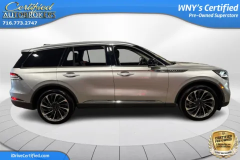 More photos of 2021 Lincoln Aviator Reserve AWD at Certified AutoBrokers, NY