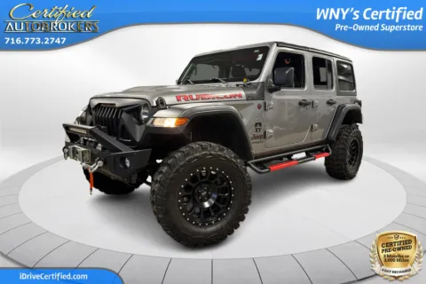 Silver 2020 Jeep Wrangler Unlimited Rubicon 4x4 for sale in Grand Island, NY