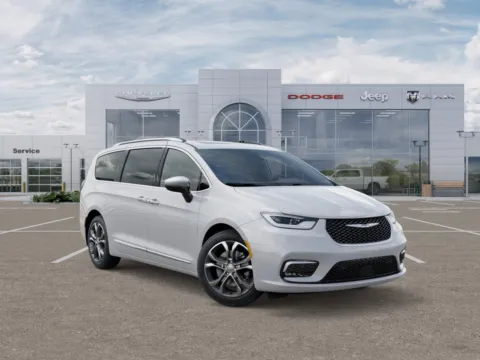 More photos of 2026 Chrysler Pacifica Pinnacle at Gene Steffy Chrysler Dodge Jeep RAM, NE
