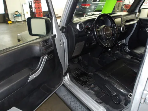 More photos of 2011 Jeep Wrangler Unlimited Sahara at Gene Steffy Chrysler Dodge Jeep RAM, NE