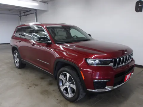 Photos of 2023 Jeep Grand Cherokee L Limited for sale in Fremont, NE at Gene Steffy Chrysler Dodge Jeep RAM