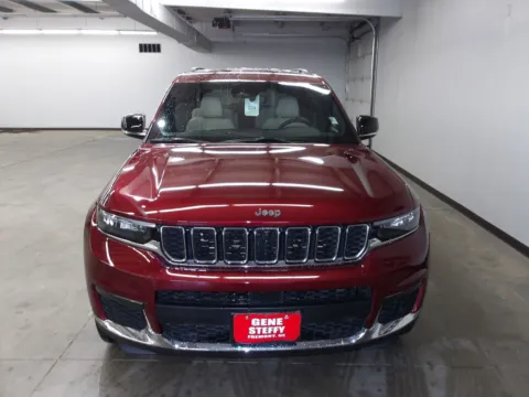 More photos of 2023 Jeep Grand Cherokee L Limited at Gene Steffy Chrysler Dodge Jeep RAM, NE