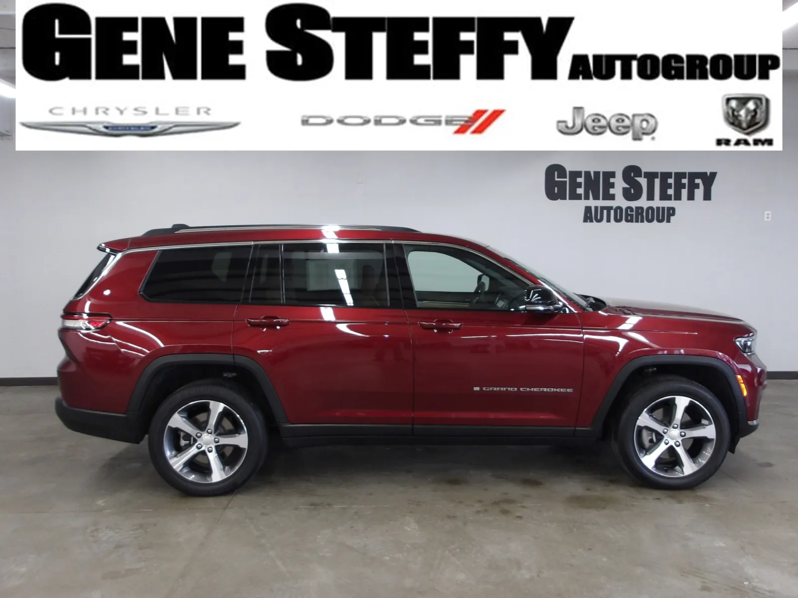 2023 Jeep Grand Cherokee L Limited's photo