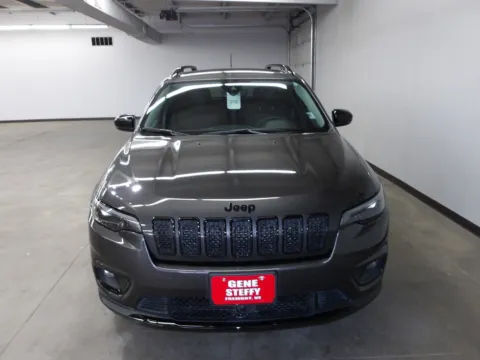 More photos of 2023 Jeep Cherokee Altitude Lux at Gene Steffy Chrysler Dodge Jeep RAM, NE