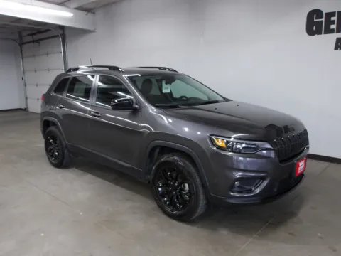 More photos of 2023 Jeep Cherokee Altitude at Gene Steffy Chrysler Dodge Jeep RAM, NE