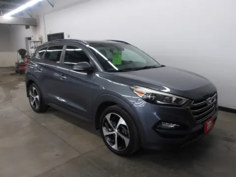 Photos of 2016 Hyundai Tucson Limited for sale in Fremont, NE at Gene Steffy Chrysler Dodge Jeep RAM