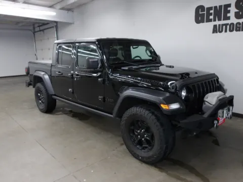 Photos of 2020 Jeep Gladiator Sport S for sale in Fremont, NE at Gene Steffy Chrysler Dodge Jeep RAM