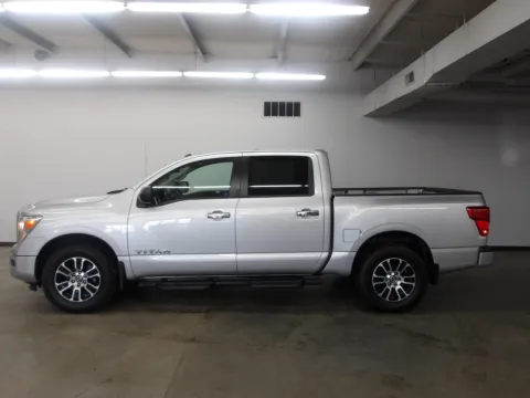 More photos of 2021 Nissan Titan SV at Gene Steffy Chrysler Dodge Jeep RAM, NE